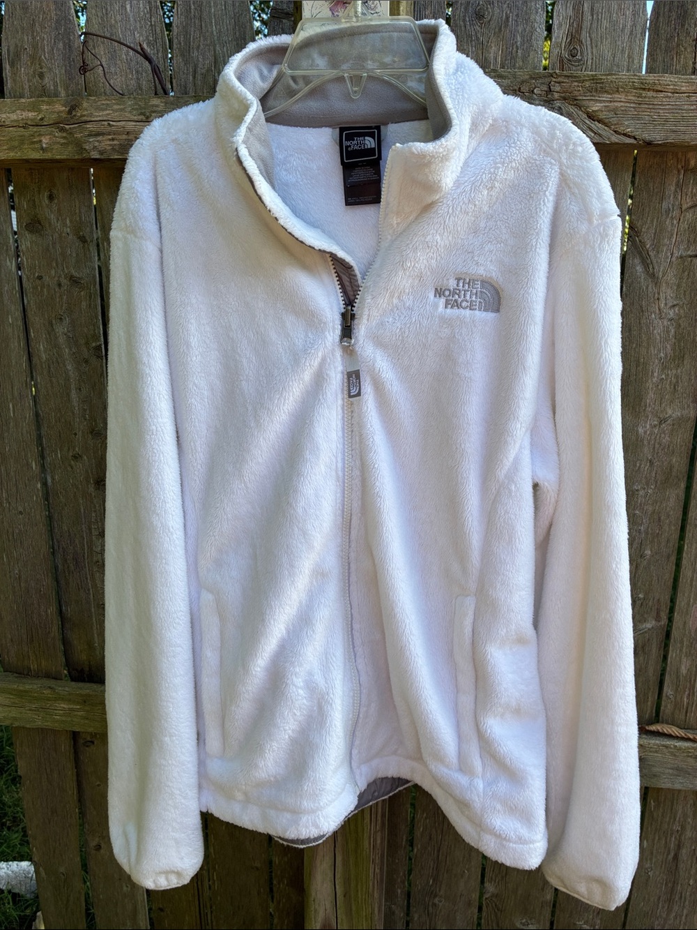 The North Face Women's Plush Full-Zip Teddy Jacket - White